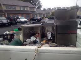 Best Carpet Removal and Disposal  in Sullivan, IL